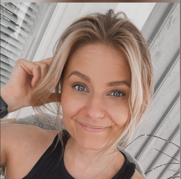 Niina - Glow by Niina